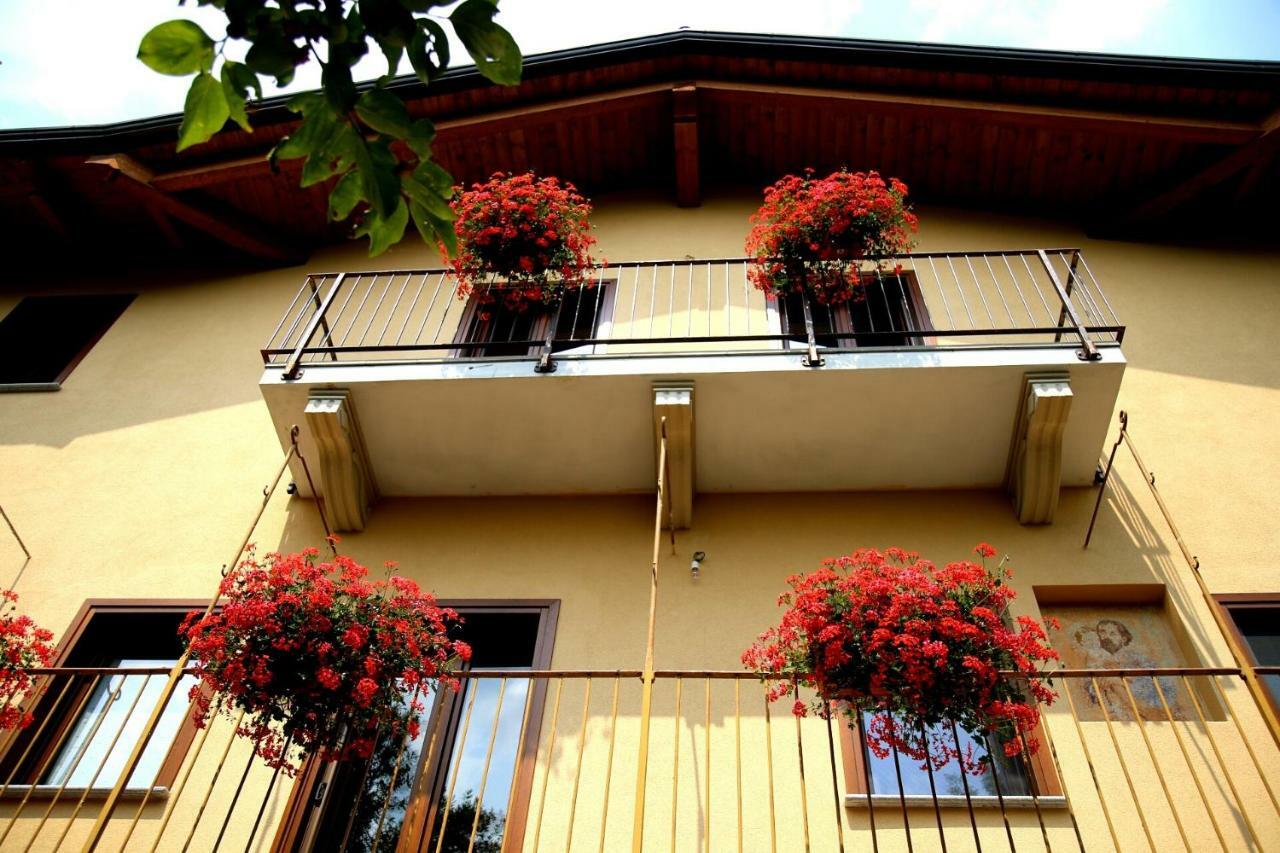 La Bella Dormiente B&B Castellamonte Extérieur photo